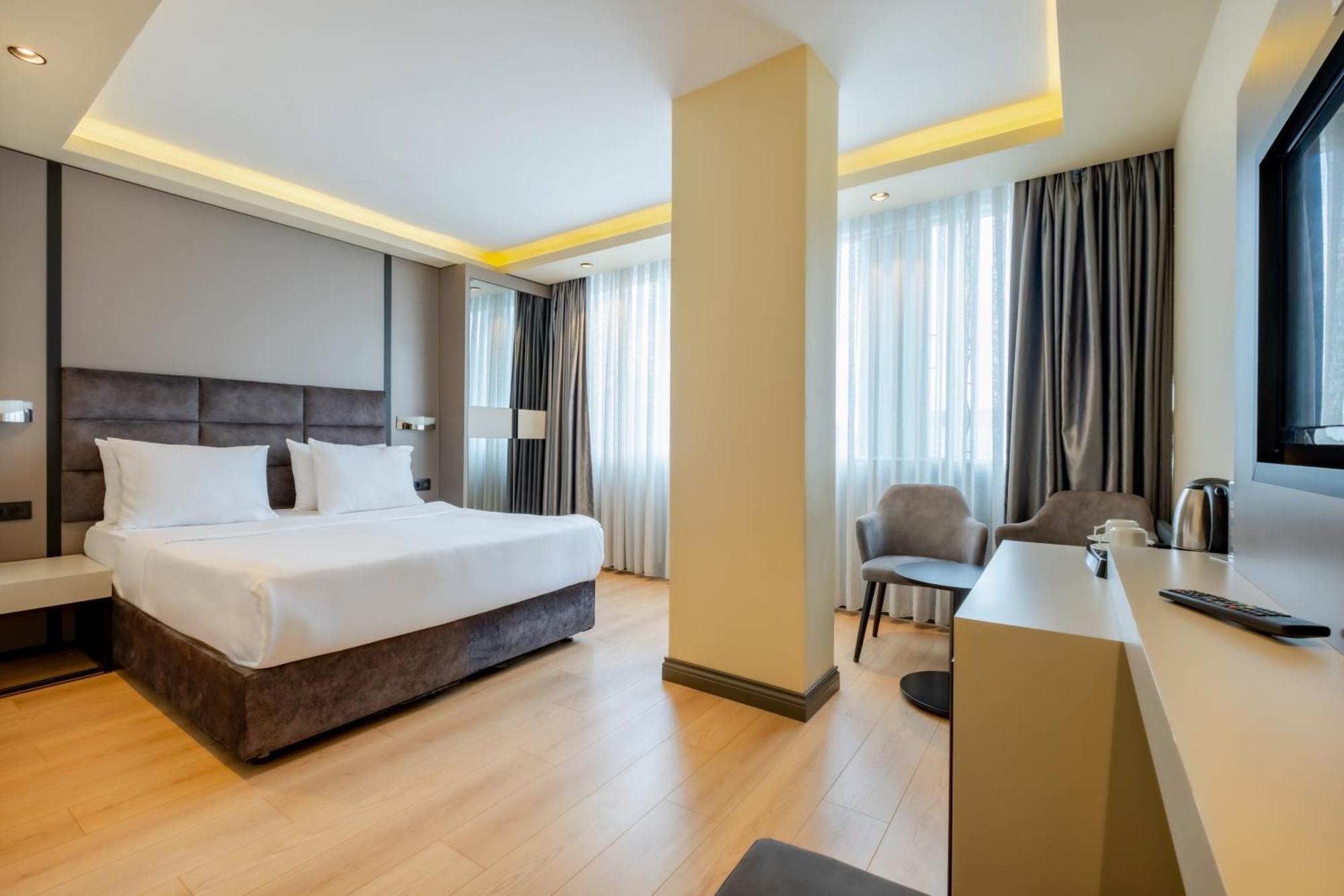Frt Airlines Hotel - Istanbul Airport Arnavutkoy Ngoại thất bức ảnh