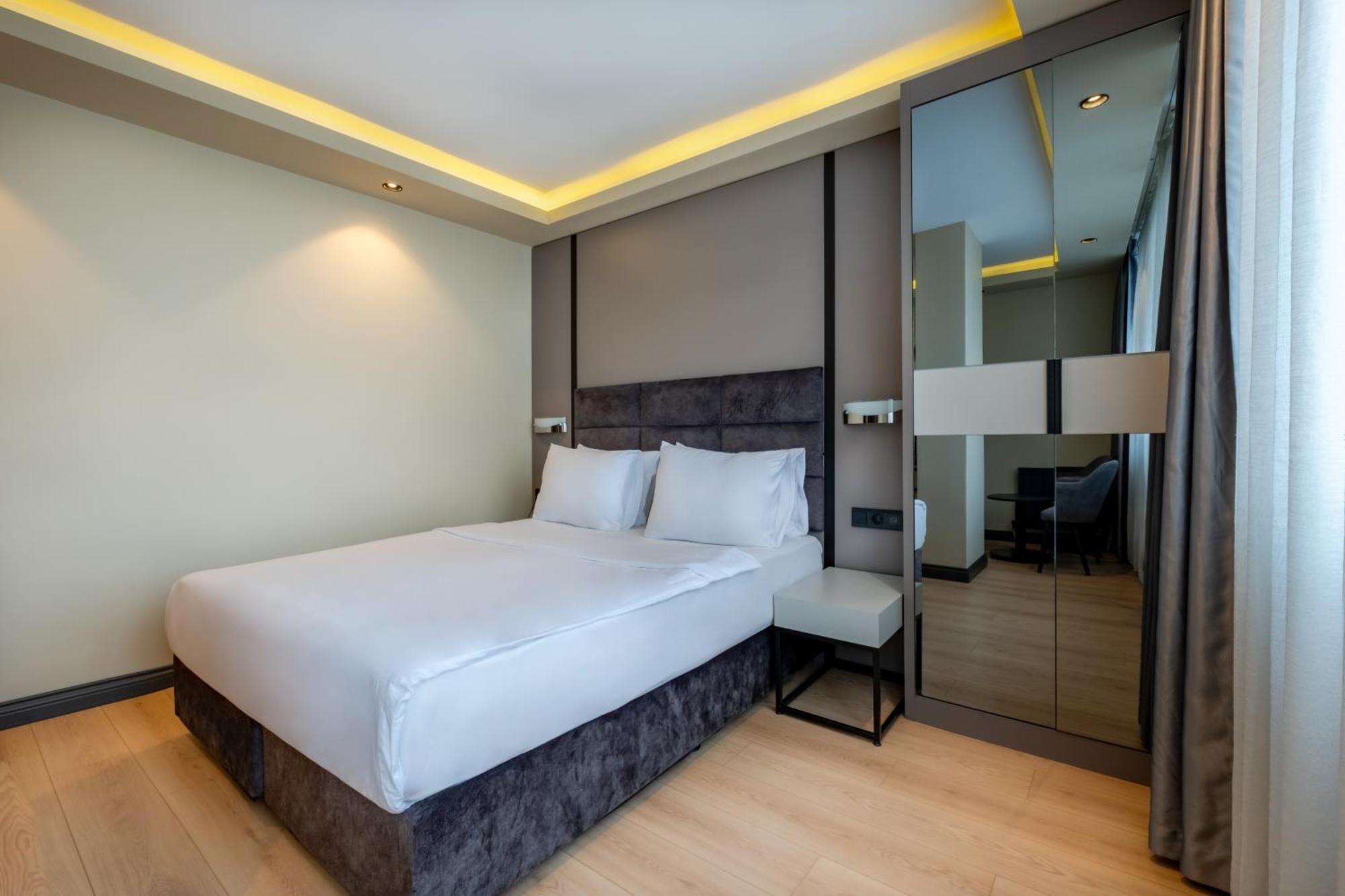Frt Airlines Hotel - Istanbul Airport Arnavutkoy Ngoại thất bức ảnh
